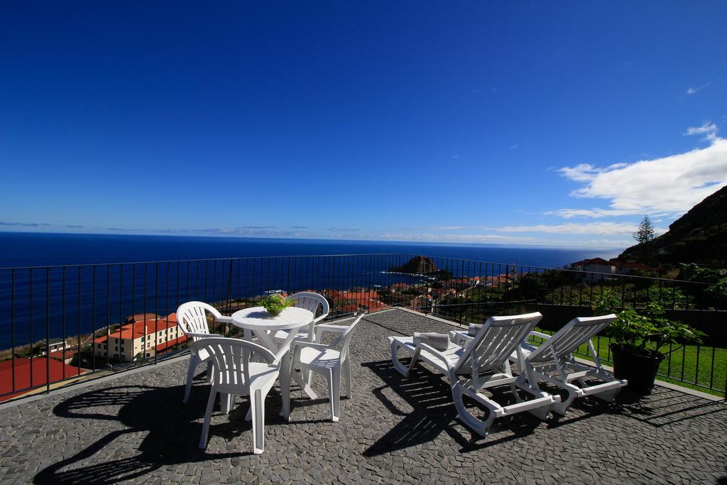 Casa Das Escaleiras Villa Porto Moniz Bagian luar foto